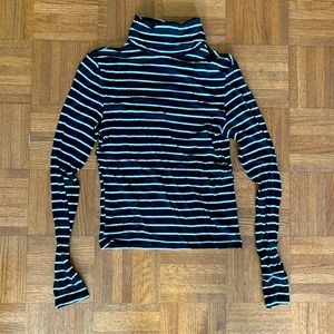 Black white turtleneck